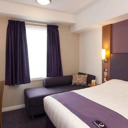 Premier Inn London Ruislip Ngoại thất bức ảnh